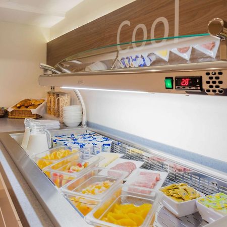 Quality Hotel Hampstead Лондон Экстерьер фото