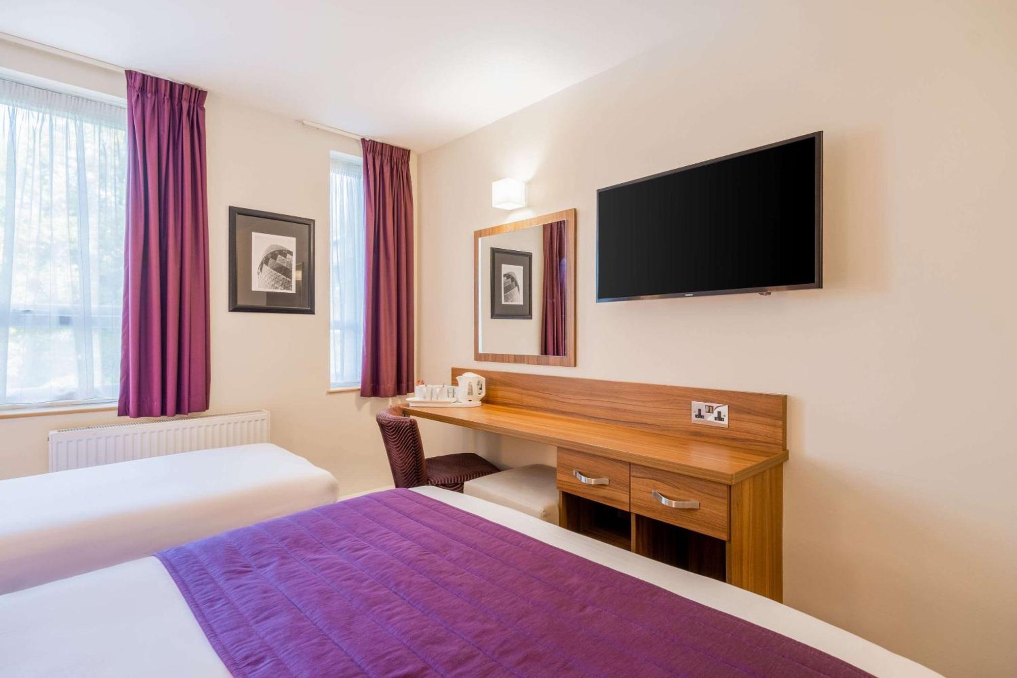 Quality Hotel Hampstead Лондон Экстерьер фото